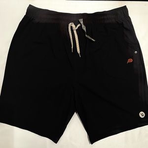 Vuori Kore Lined Shorts. XL. Black